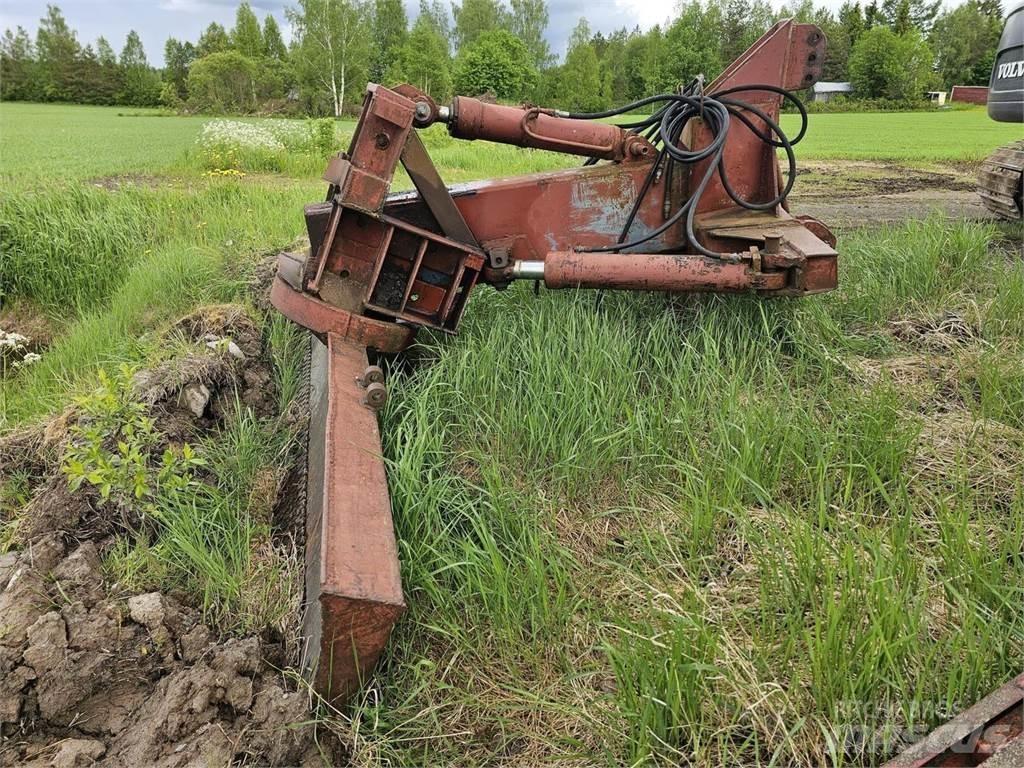  Takalana Ďalšie cestné a snežné stroje