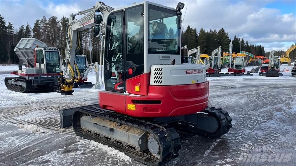 Takeuchi TB280FR Midi rýpadlá 7 t - 12 t