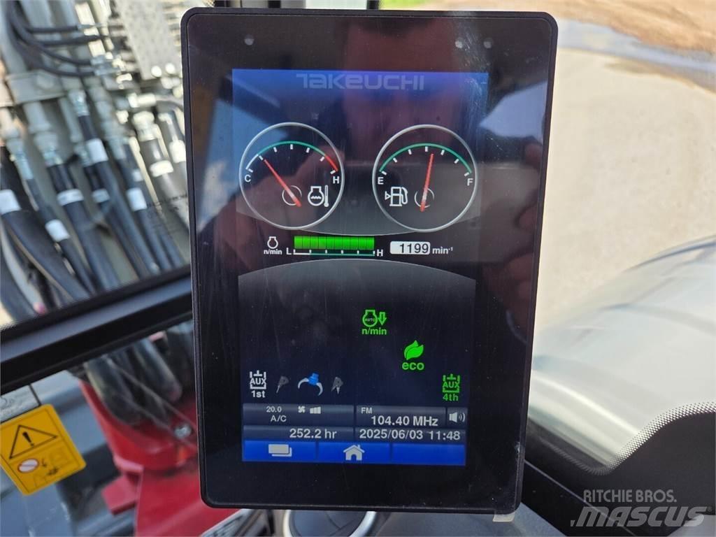 Takeuchi TB350R Mini rýpadlá < 7t