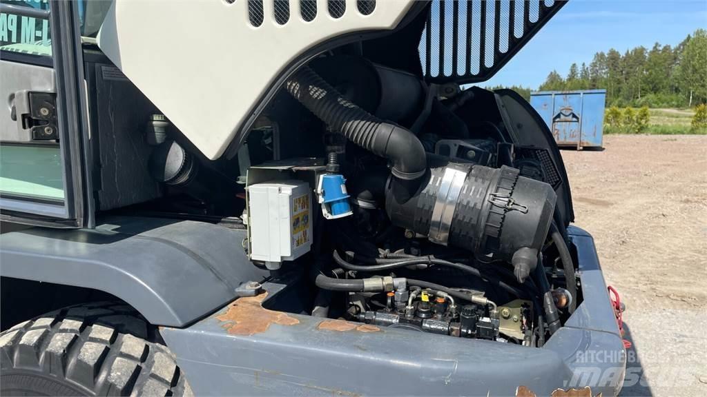Terex TL100 Kolesové nakladače