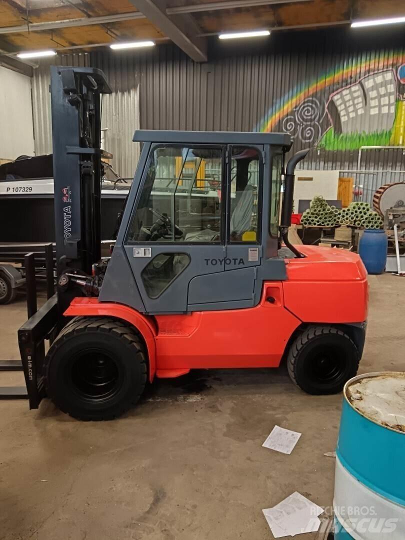 Toyota 02-7FD45 Dieselové vozíky