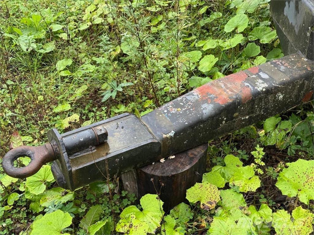  Traktorilavetti Ďalšie prívesy