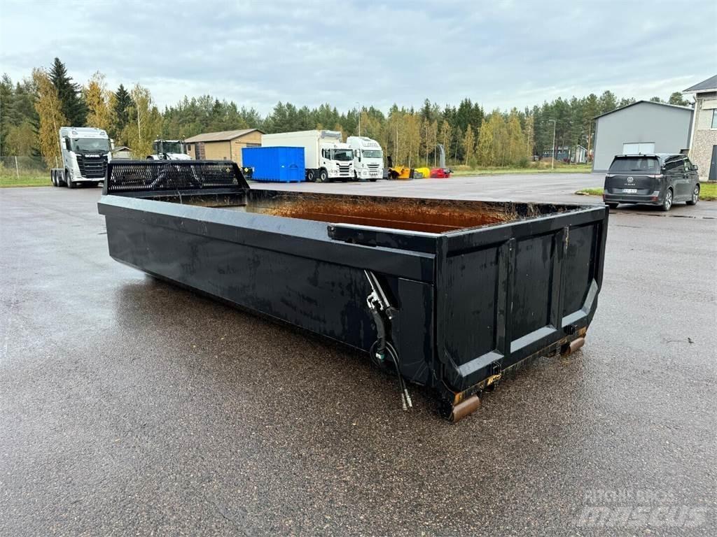  Vaihtolava Sora Valníky