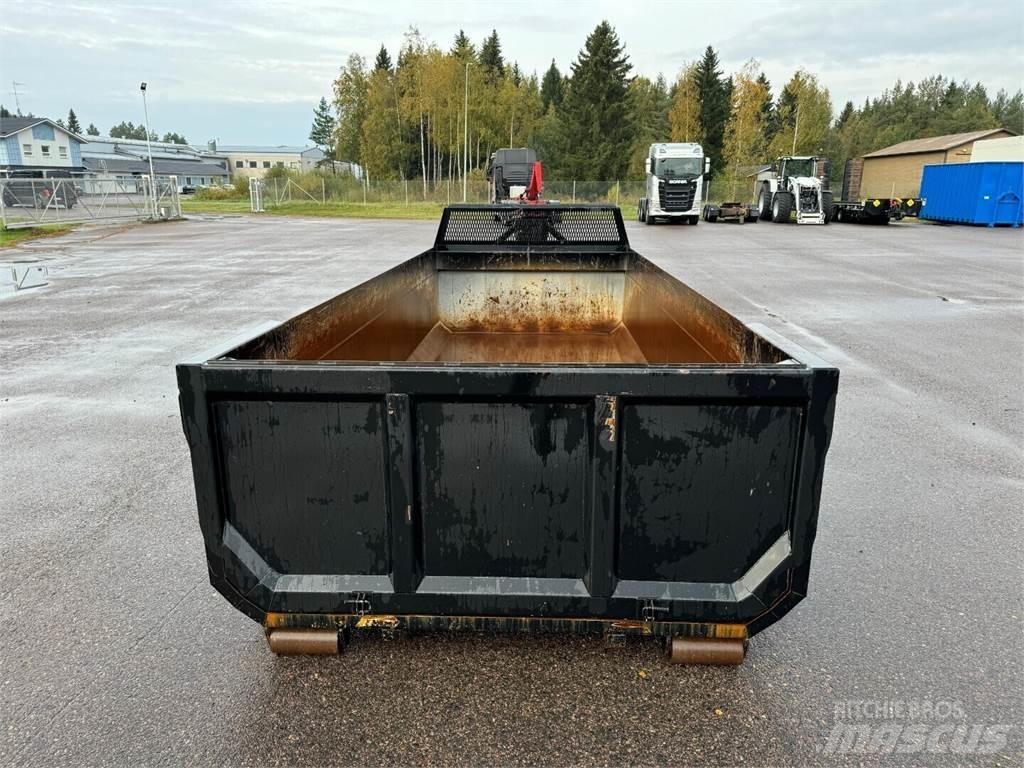  Vaihtolava Sora Valníky