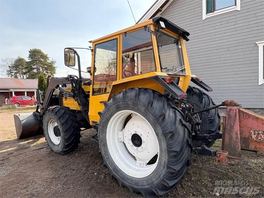 Valmet 915 Traktory