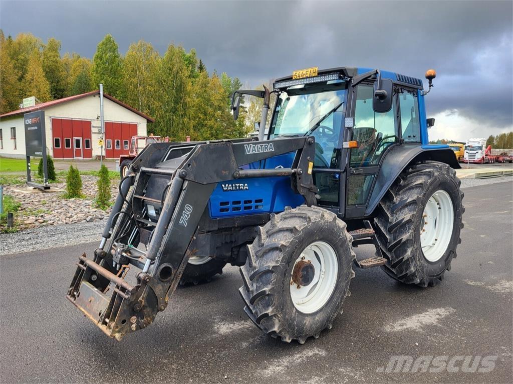 Valtra 6300-4 Traktory