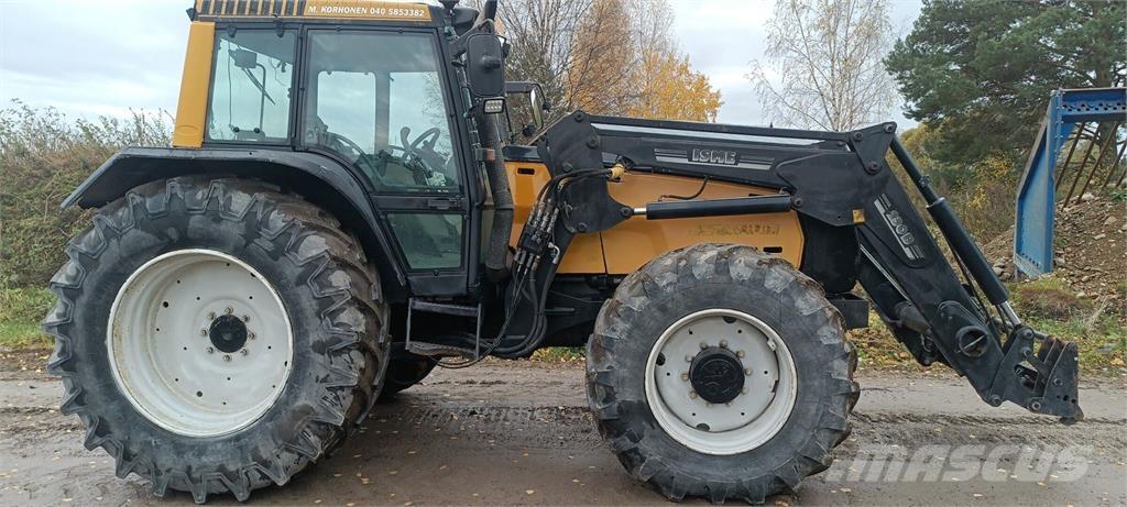 Valtra 8450 Traktory