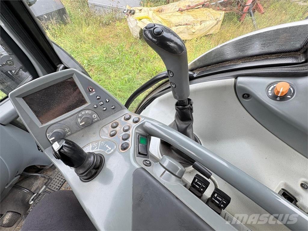 Valtra T 151 E Traktory