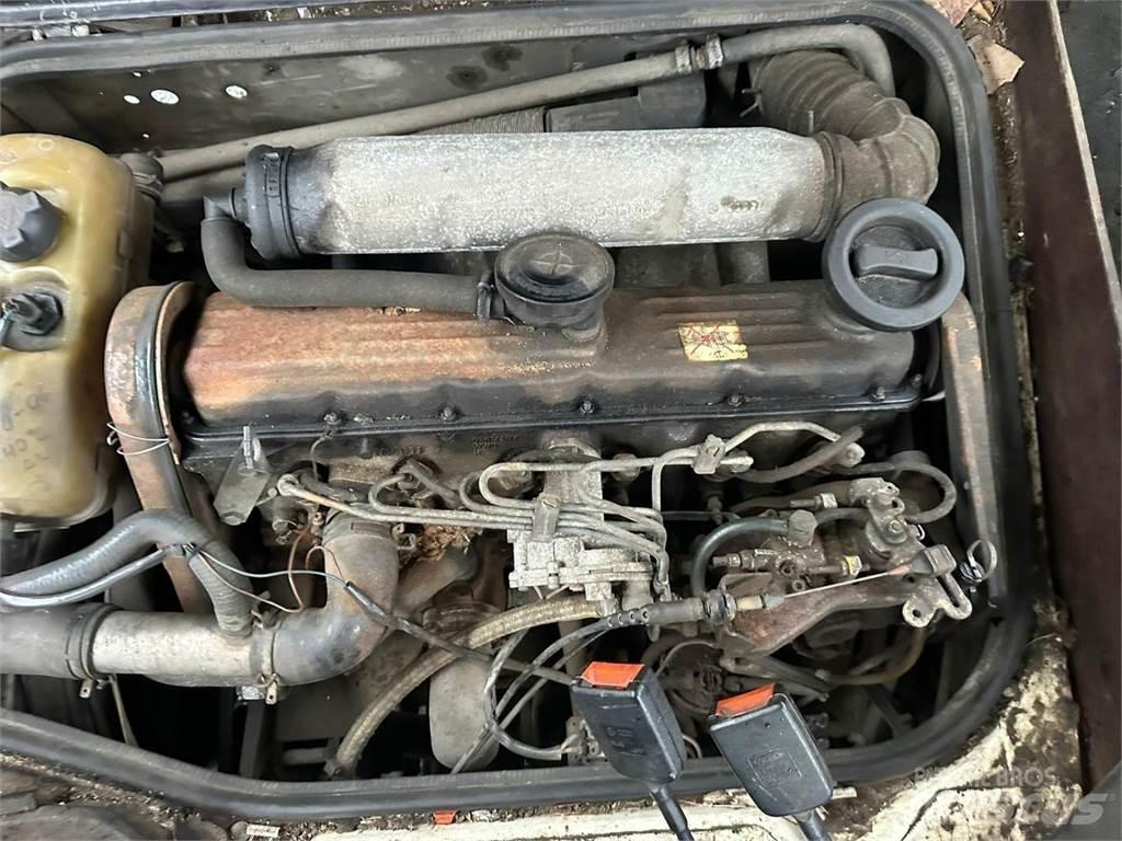 Volkswagen LT28 Plošinové nákladné automobily/nákladné automobily so sklápacími bočnicami
