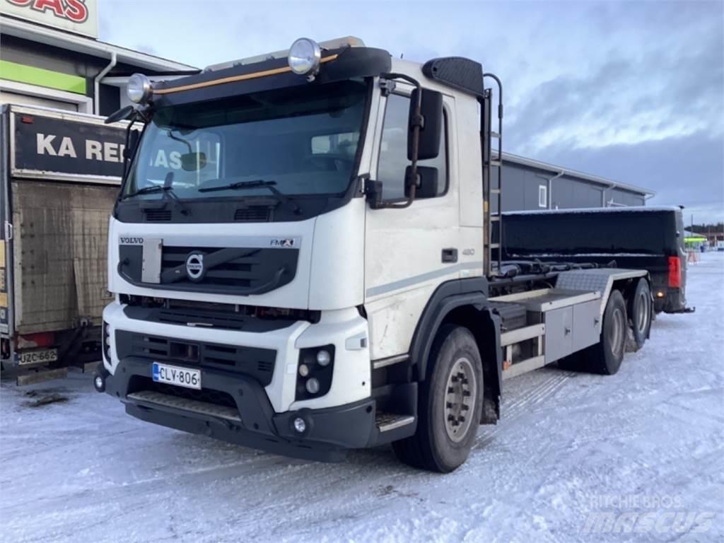 Volvo 460 Hákový nosič kontajnerov