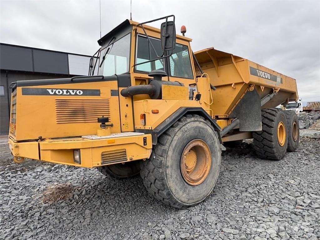 Volvo A 25 C Kĺbové nákladné autá