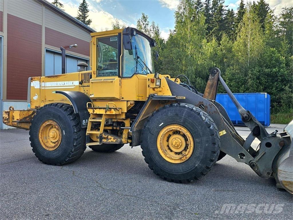 Volvo BM L120C Kolesové nakladače