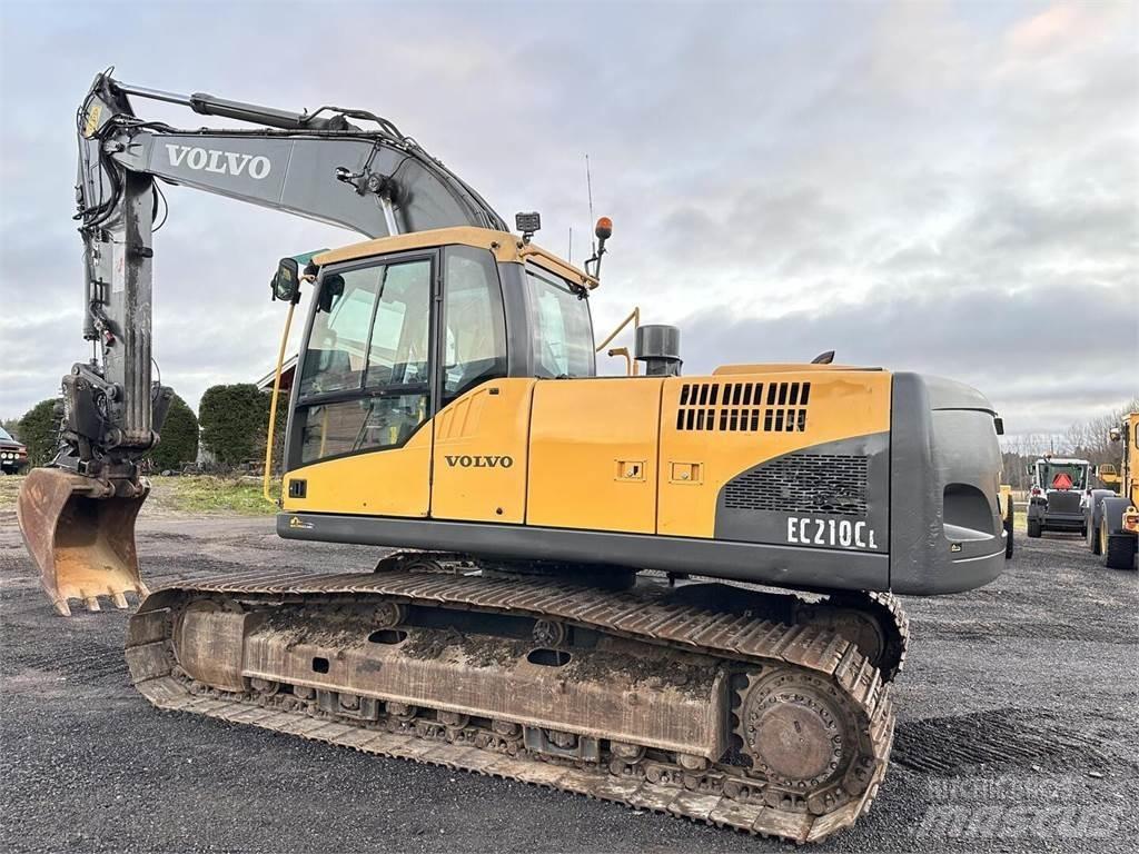 Volvo EC210CL Pásové rýpadlá