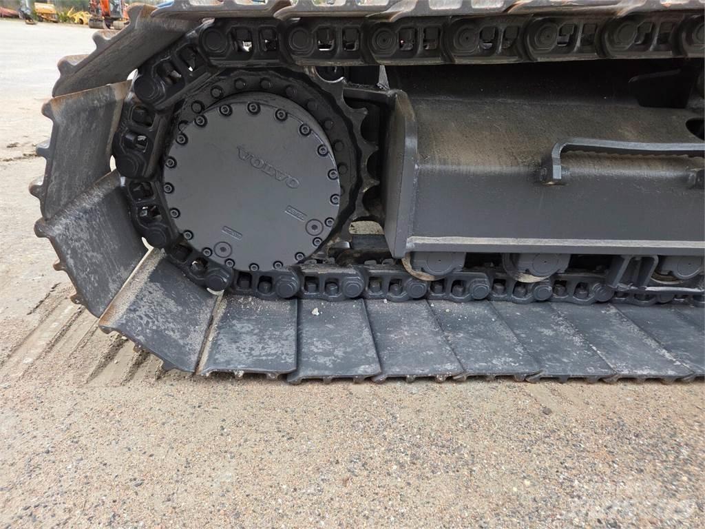 Volvo EC210CL Pásové rýpadlá