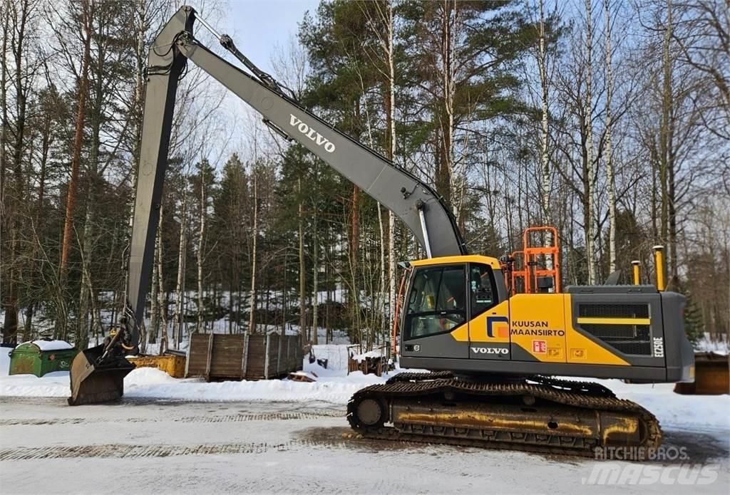 Volvo EC250EL Pásové rýpadlá
