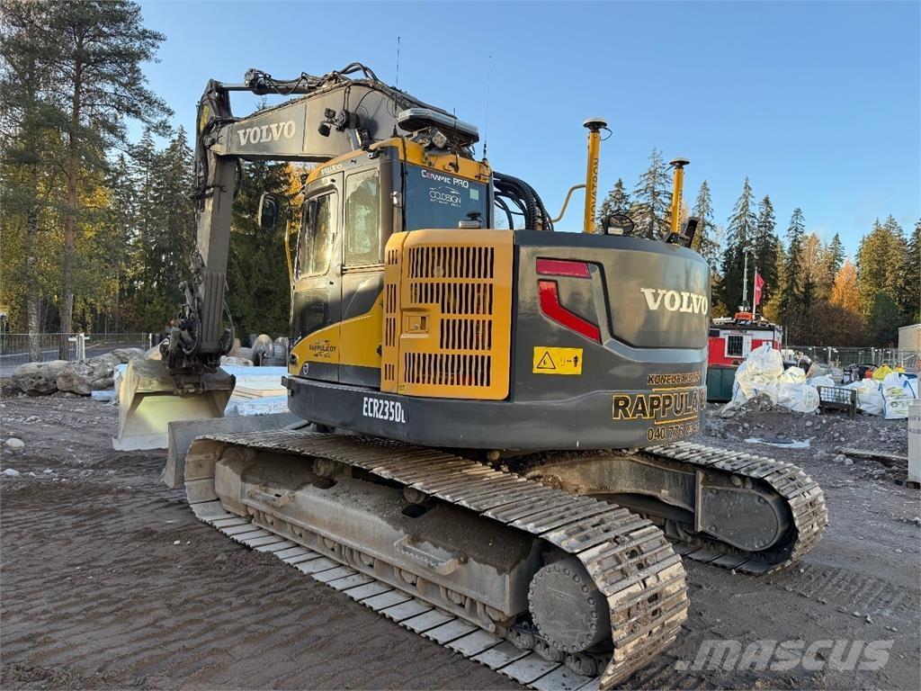 Volvo ECR235DL Pásové rýpadlá