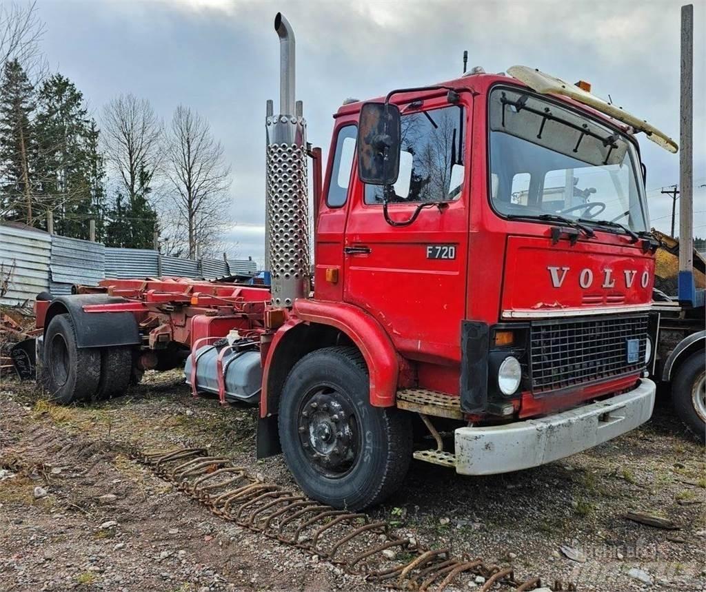 Volvo F720 Hákový nosič kontajnerov