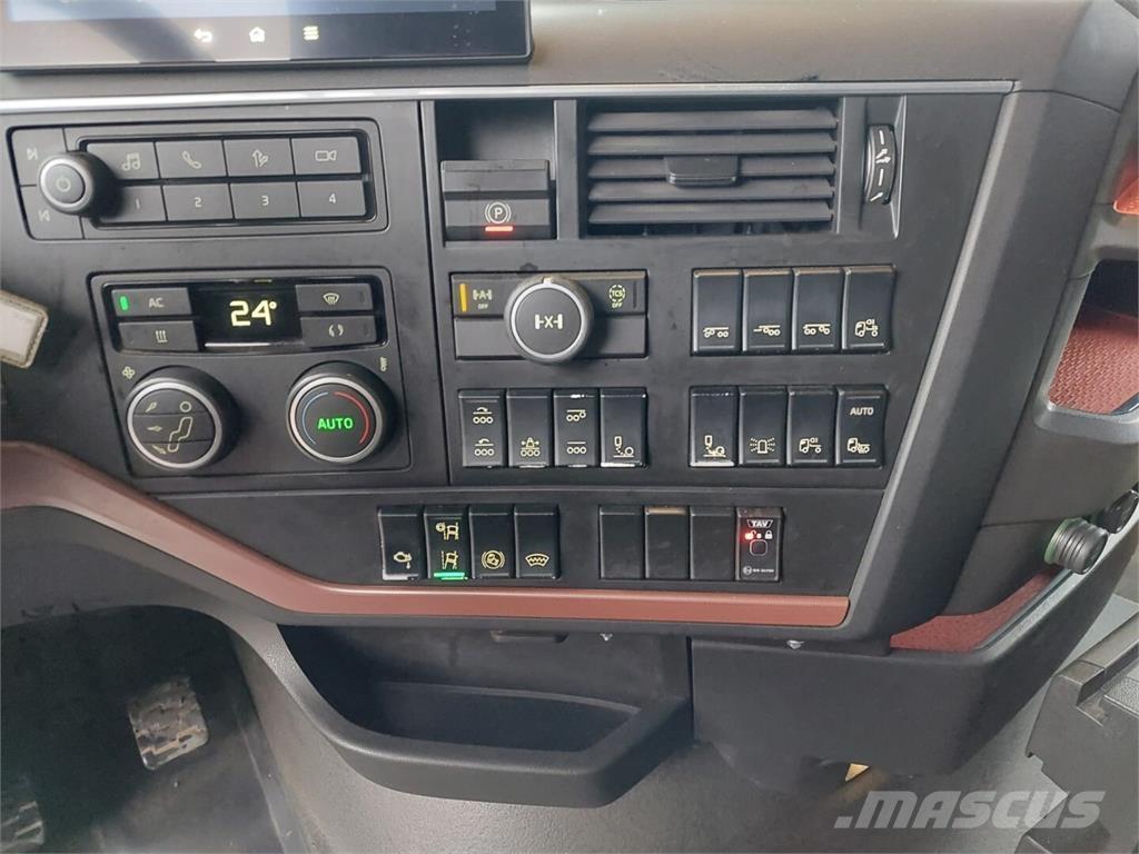 Volvo FH16 750 Nákladné vozidlá na prepravu dreva