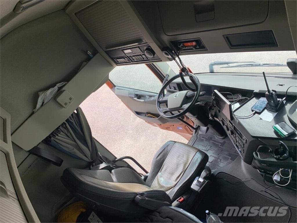 Volvo FH500TC 8x4 Vozne na drevnú štiepku