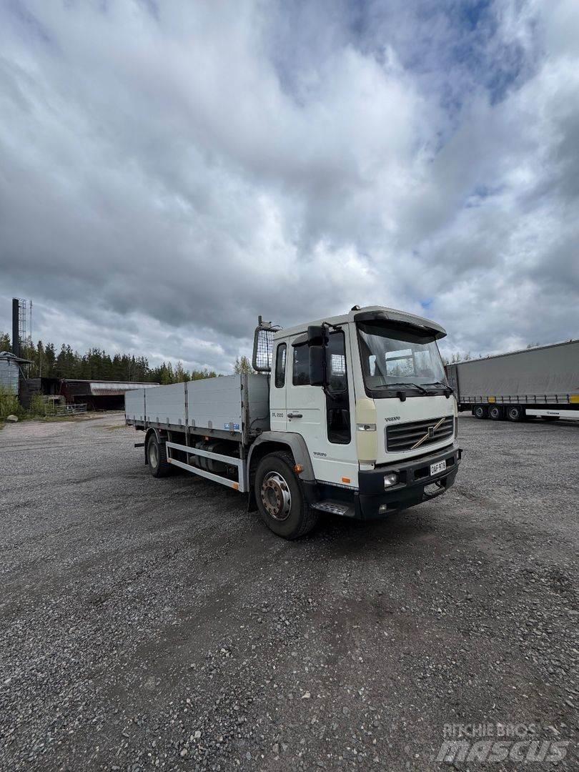 Volvo FL6 Plošinové nákladné automobily/nákladné automobily so sklápacími bočnicami