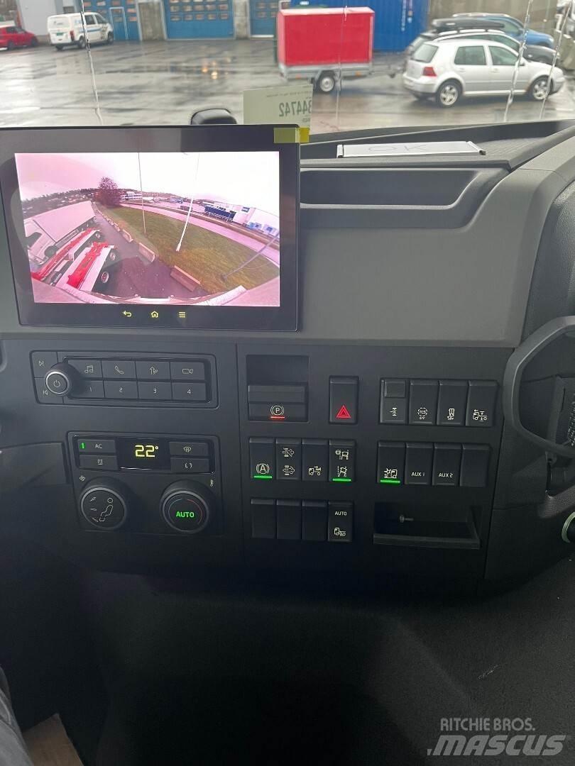 Volvo FM330 4x2 Skriňová nadstavba