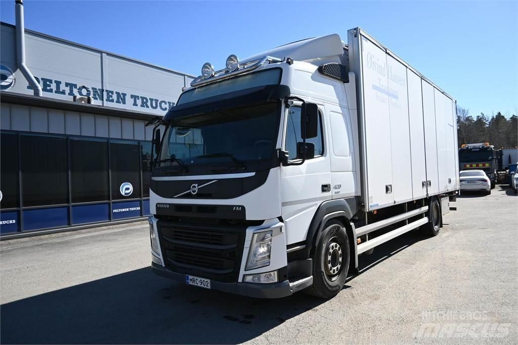 Volvo FM420 4x2 Skriňová nadstavba