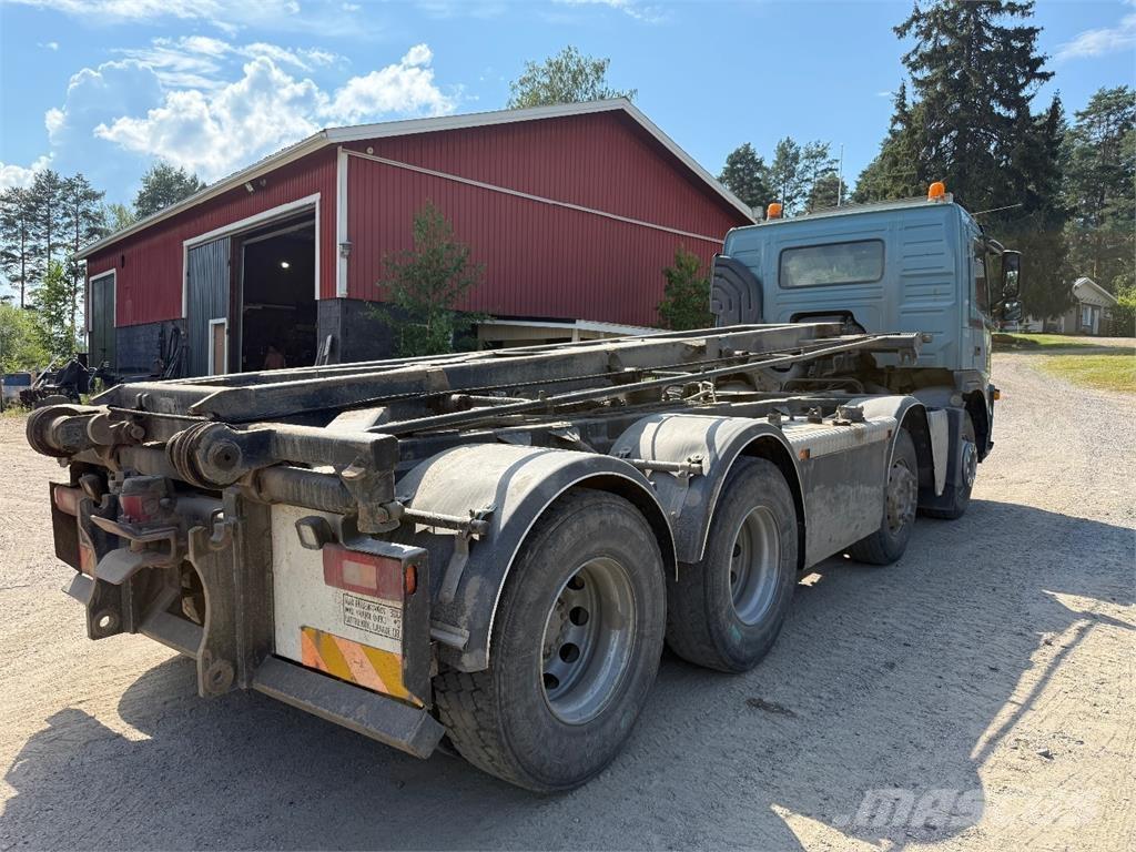 Volvo FM480 8x4 Hákový nosič kontajnerov