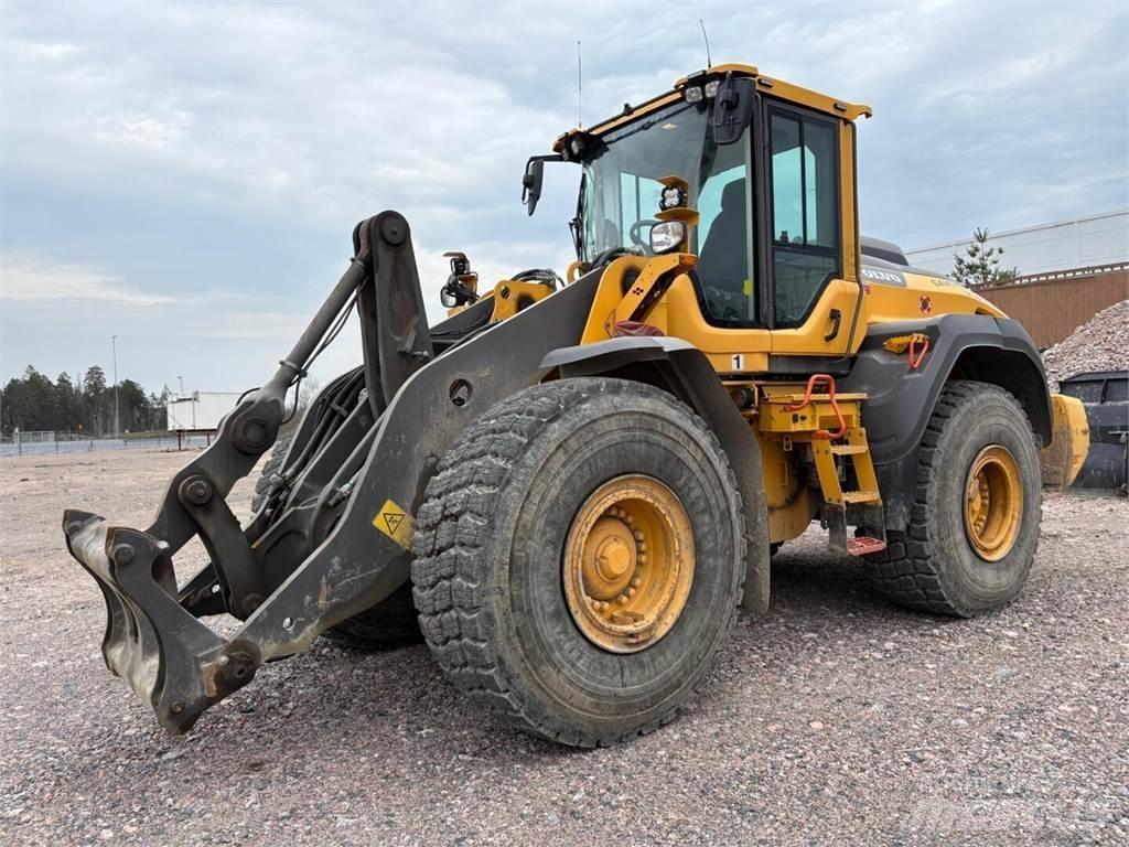 Volvo L 120 H Kolesové nakladače