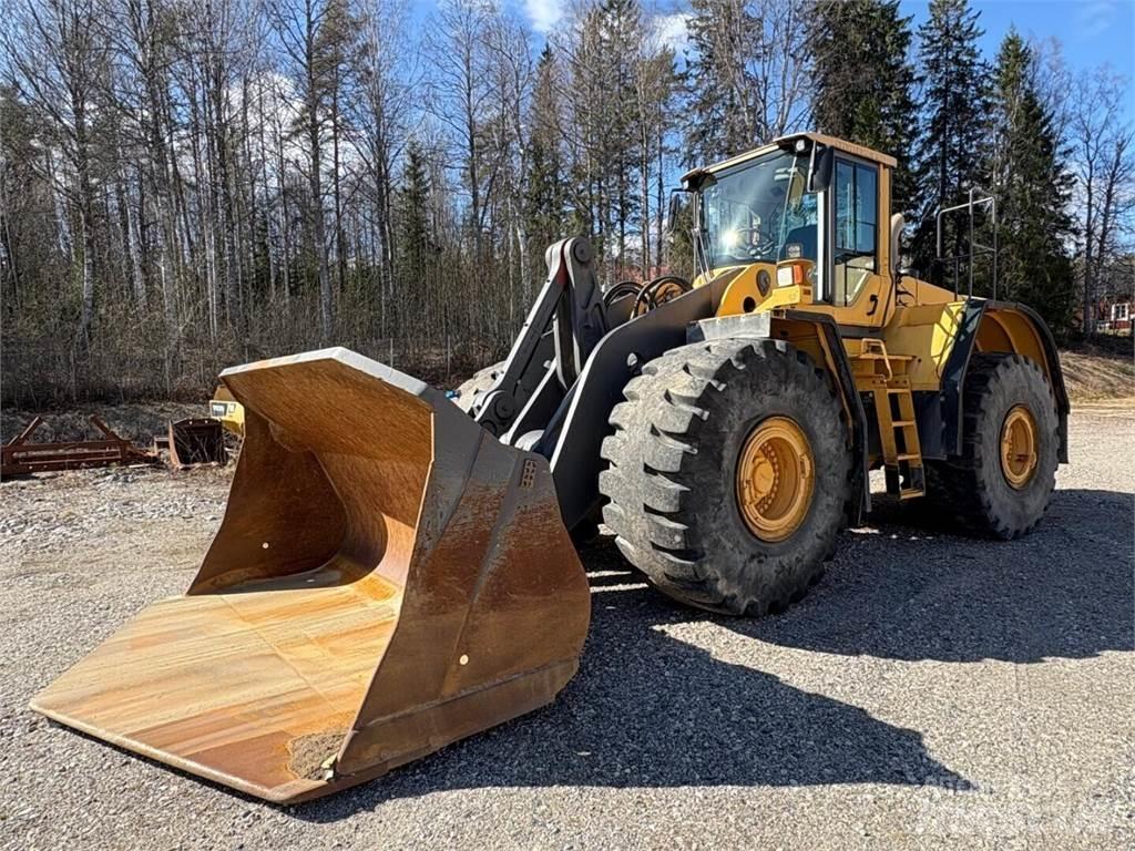 Volvo L 220 F Kolesové nakladače