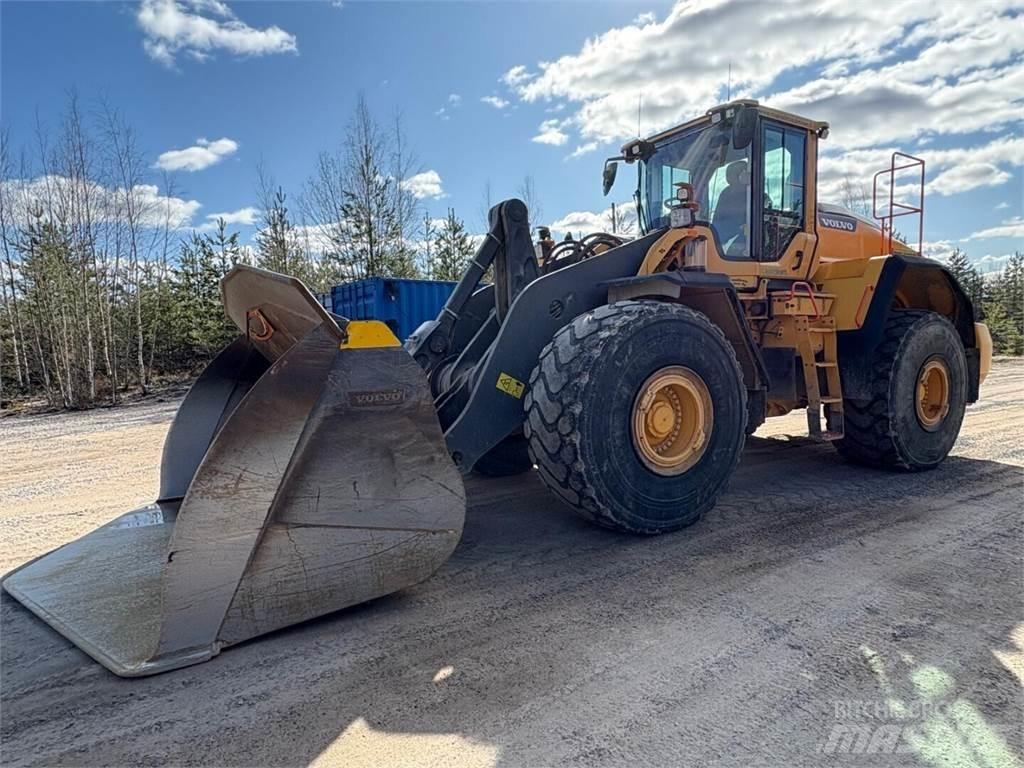 Volvo L 220 H Kolesové nakladače