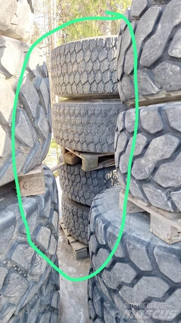 Volvo L 90 C Kolesové nakladače