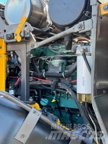 Volvo L110G Kolesové nakladače