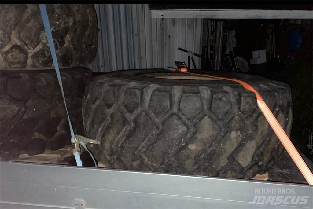 Volvo L120C Kolesové nakladače