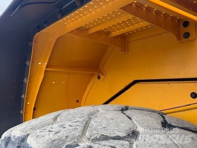 Volvo L120E Kolesové nakladače