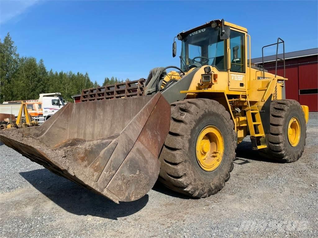 Volvo L180D Kolesové nakladače