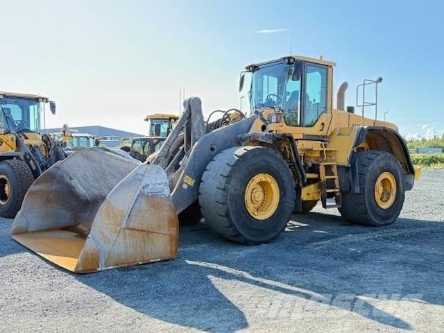 Volvo L220F Kolesové nakladače