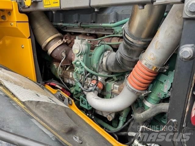 Volvo L250H Kolesové nakladače