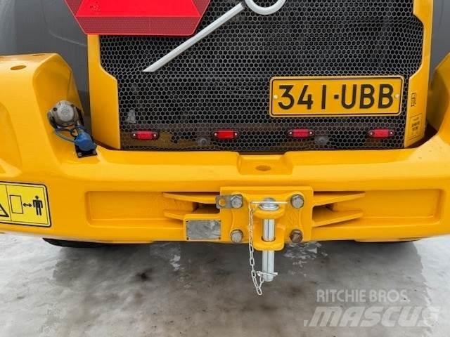 Volvo L70G Kolesové nakladače