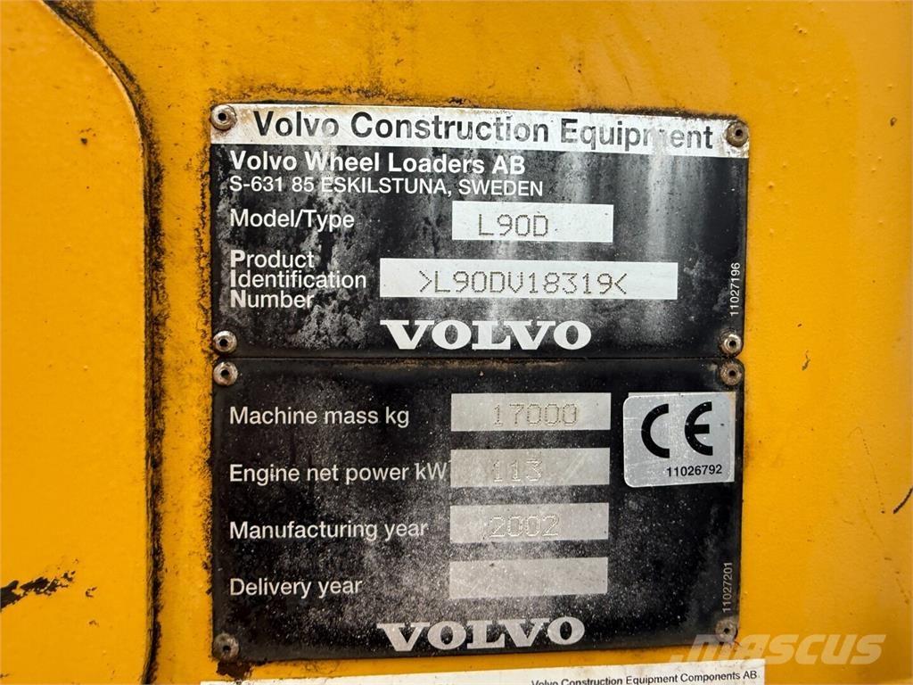 Volvo L90D Kolesové nakladače