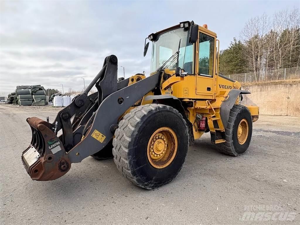 Volvo L90E Kolesové nakladače