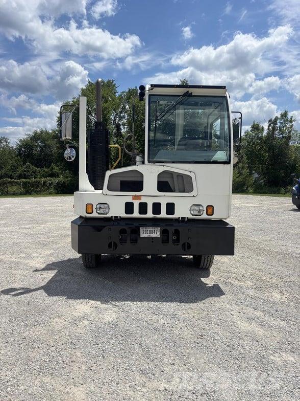 Autocar XSPOTTER Terminálový ťahač