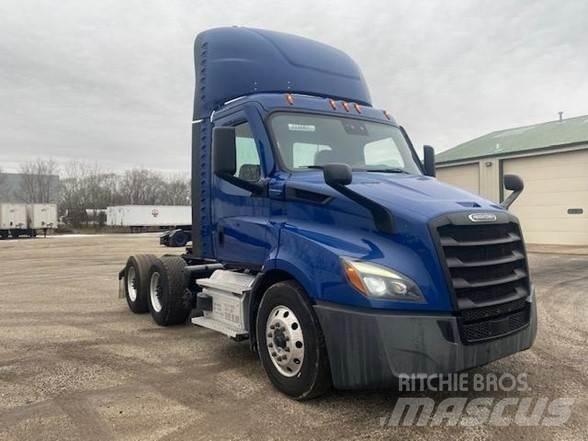 Freightliner CASCADIA 116 Ťahače