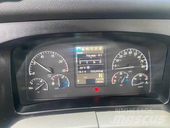 Freightliner CASCADIA 116 Ťahače