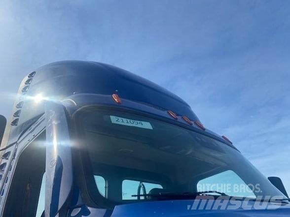 Freightliner CASCADIA 116 Ťahače