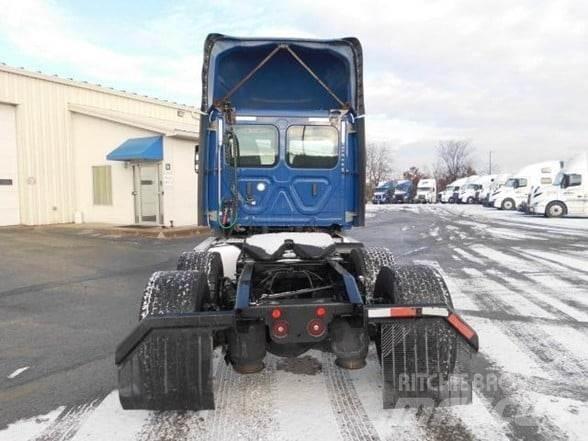 Freightliner CASCADIA 116 Ťahače
