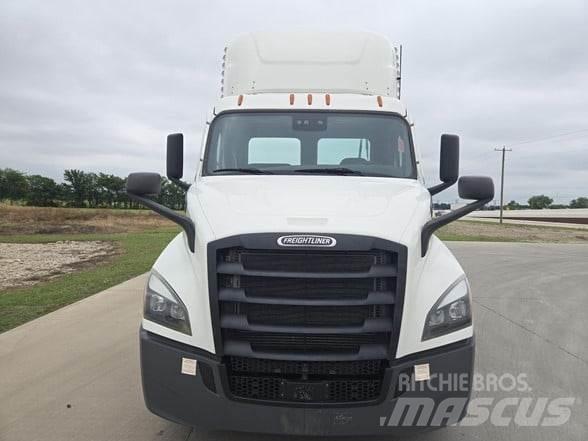 Freightliner CASCADIA 116 Ťahače