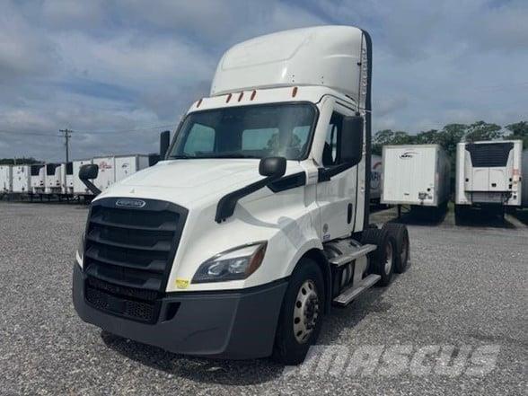 Freightliner CASCADIA 116 Ťahače