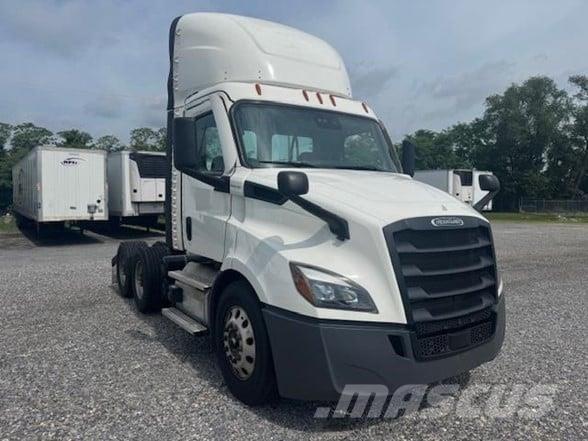 Freightliner CASCADIA 116 Ťahače