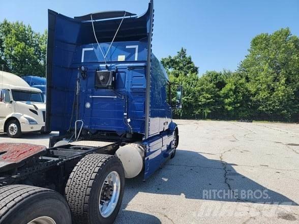 Volvo VNL64T860 Ťahače