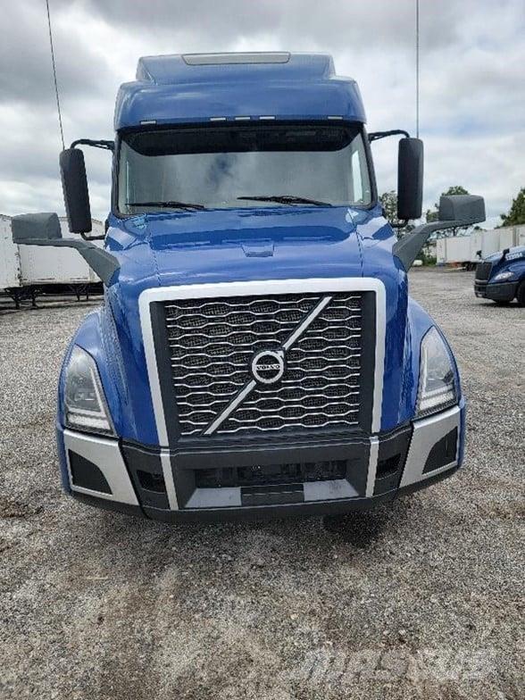 Volvo VNL64T860 Ťahače